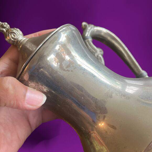 Vintage Silver-Plated Footed Tea Server - Picture 5 of 13